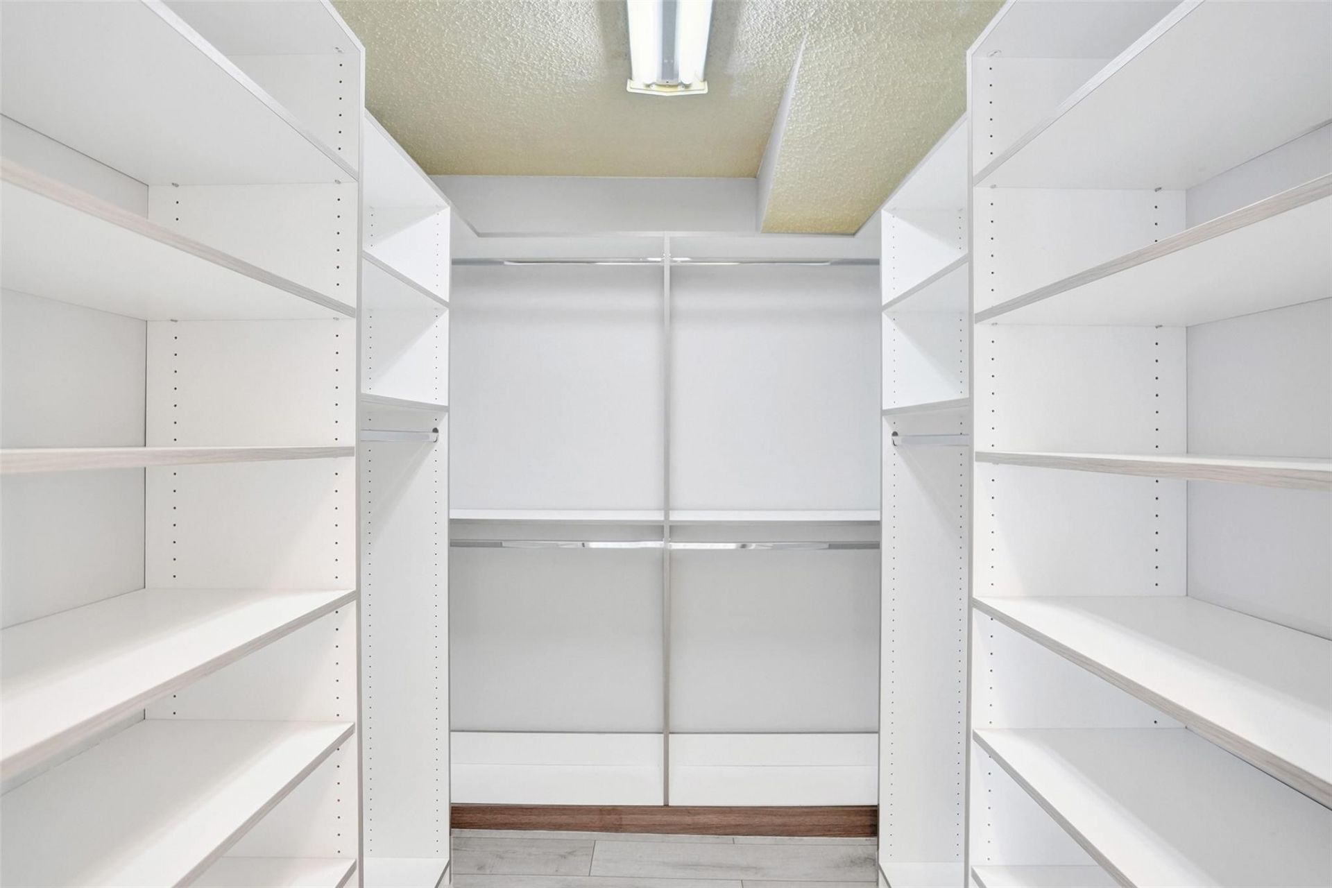 19321 NW 10th Street, Pembroke Pines, FL 33029 Photo