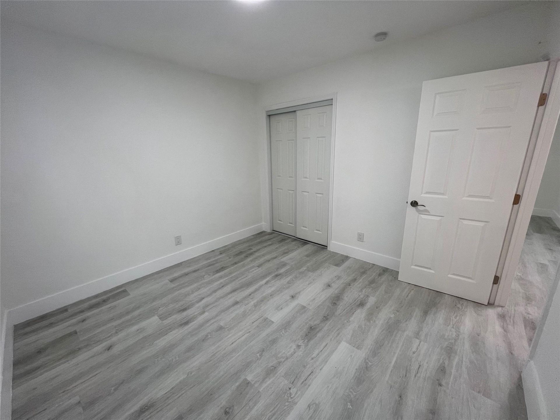 919 NW 102nd Street, Unit B, Miami, FL 33150 Photo