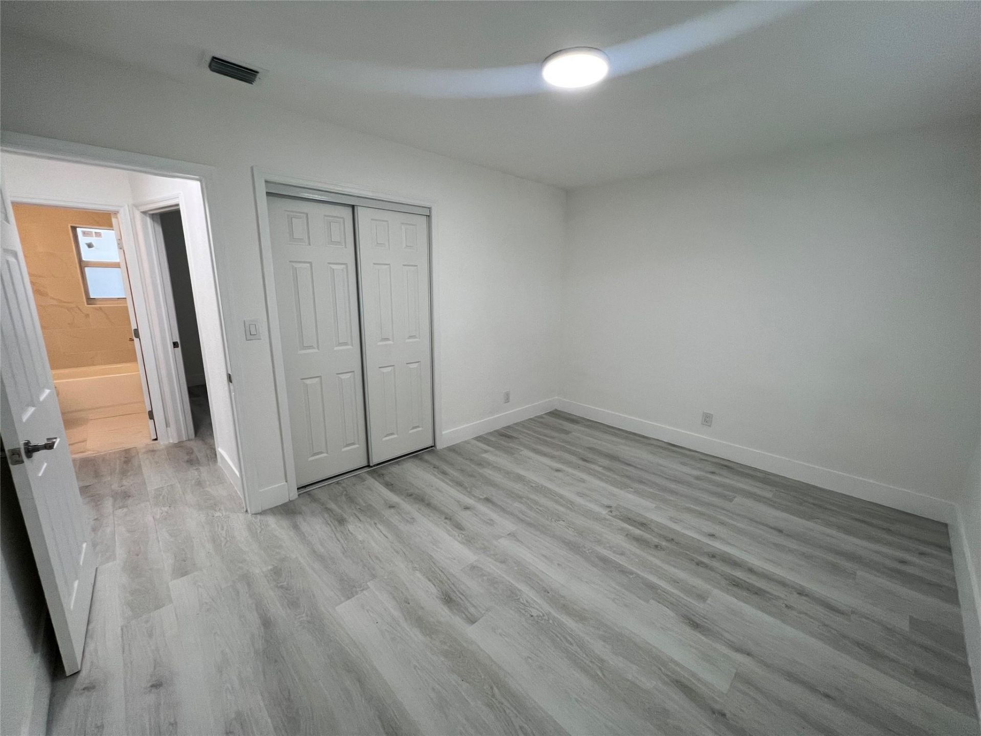 919 NW 102nd Street, Unit B, Miami, FL 33150 Photo