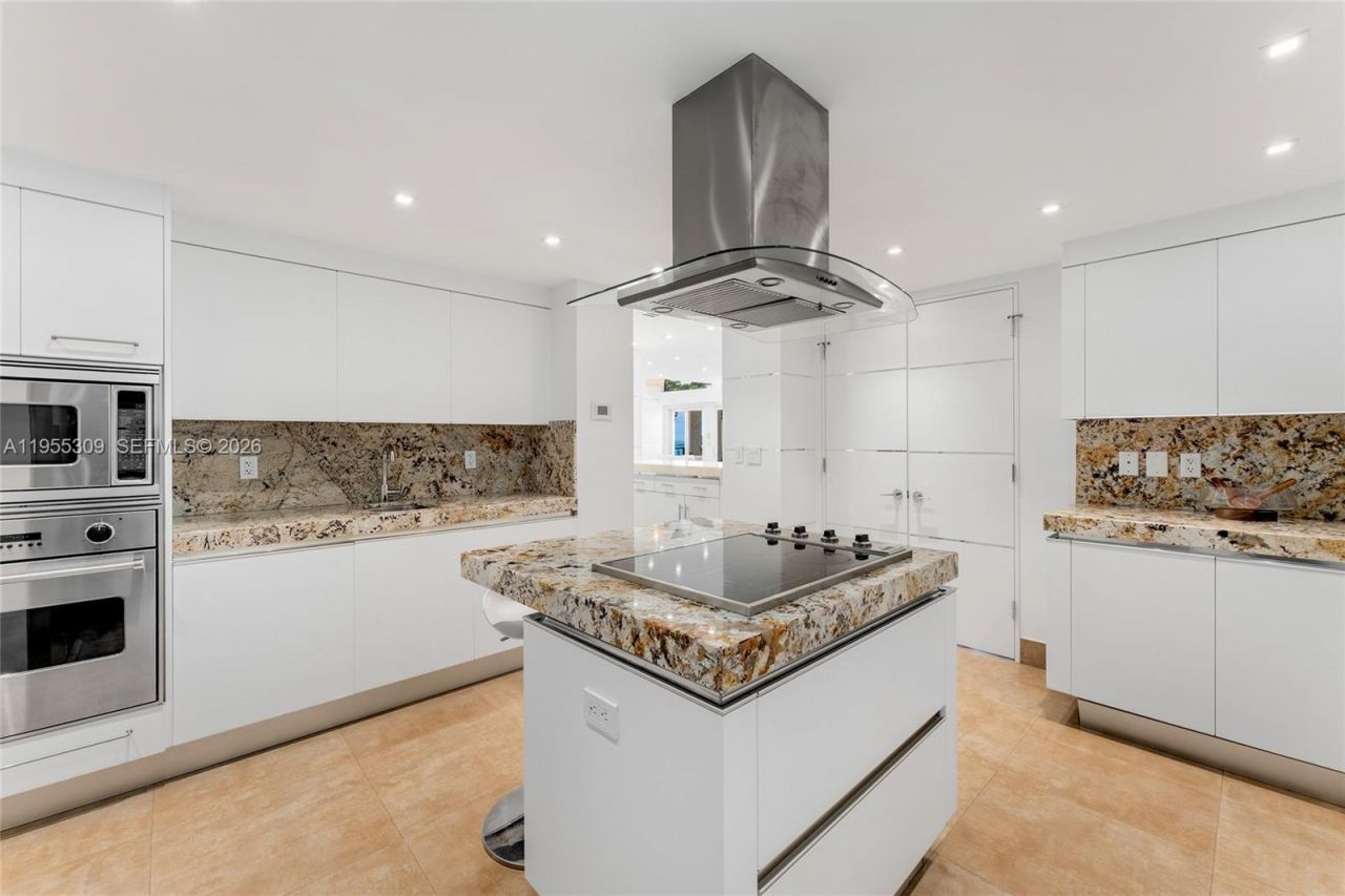 2443 Fisher Island Dr , Unit 5403, Miami, FL 33109 Photo