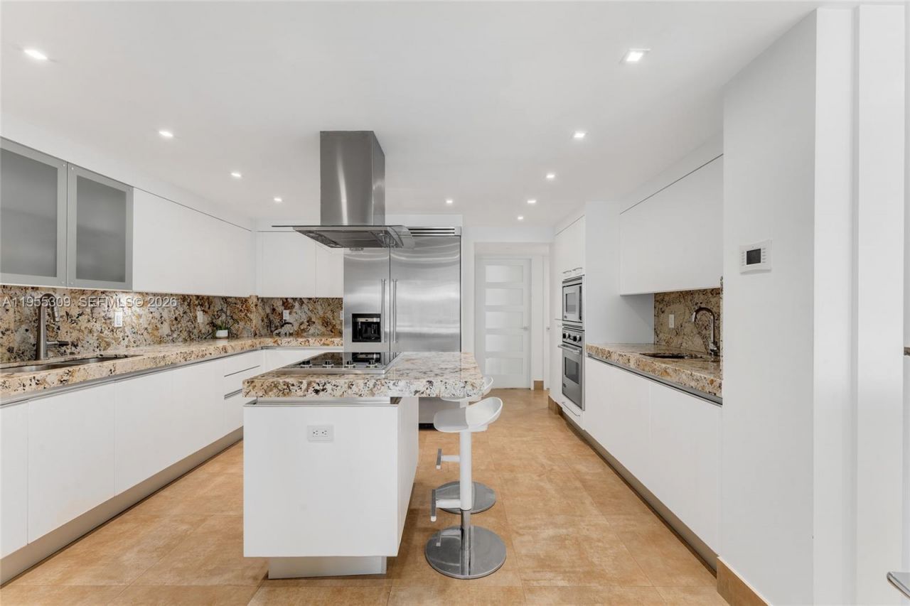 2443 Fisher Island Dr , Unit 5403, Miami, FL 33109 Photo