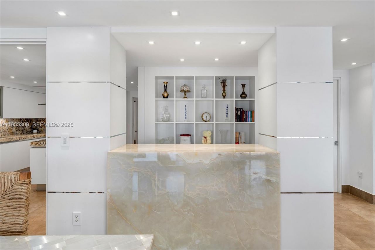 2443 Fisher Island Dr , Unit 5403, Miami, FL 33109 Photo