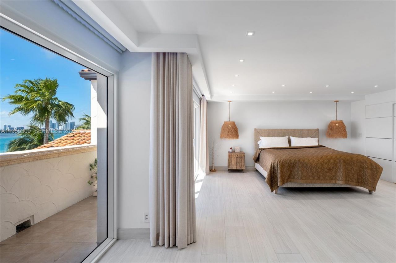 2443 Fisher Island Dr , Unit 5403, Miami, FL 33109 Photo