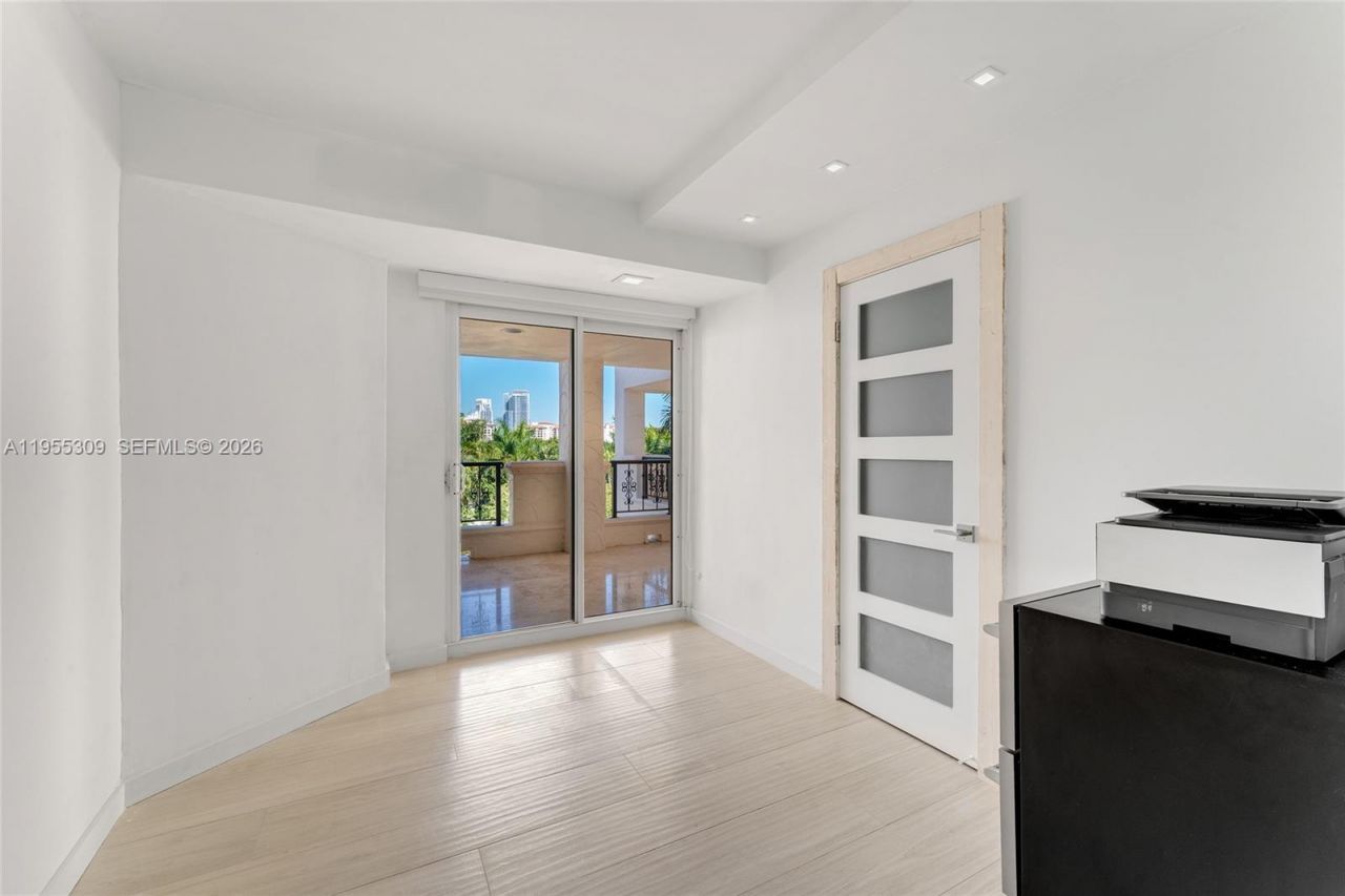 2443 Fisher Island Dr , Unit 5403, Miami, FL 33109 Photo