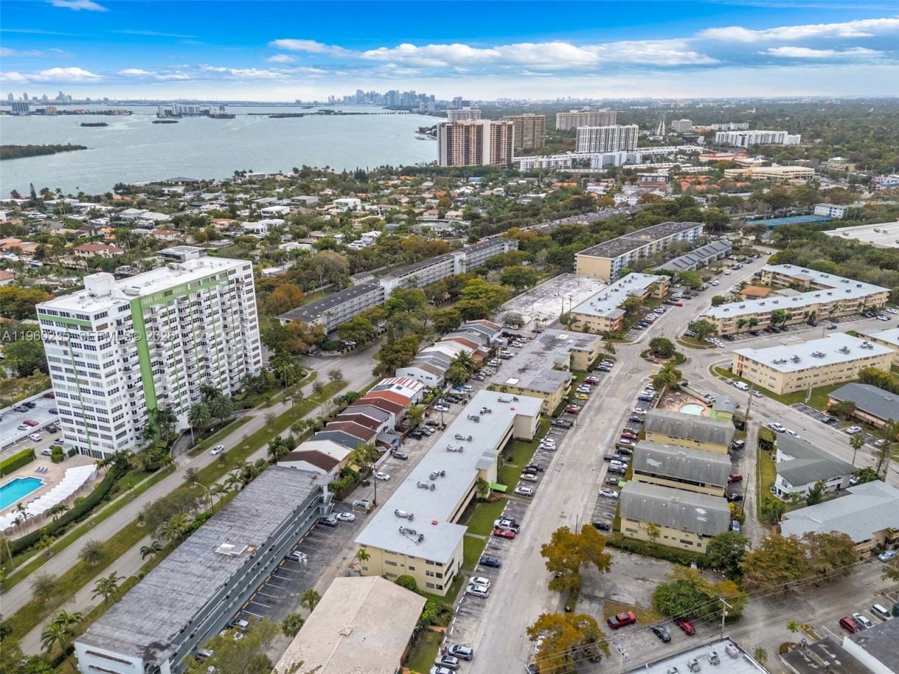 11960 NE 19th Dr, Unit 15, North Miami, FL 33181 Photo