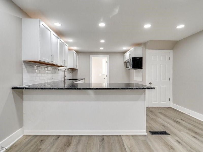 920 Bloomfield Avenue, Akron, OH 44302 Photo 14