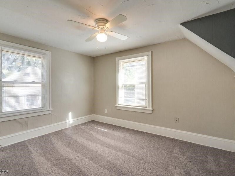 920 Bloomfield Avenue, Akron, OH 44302 Photo 29