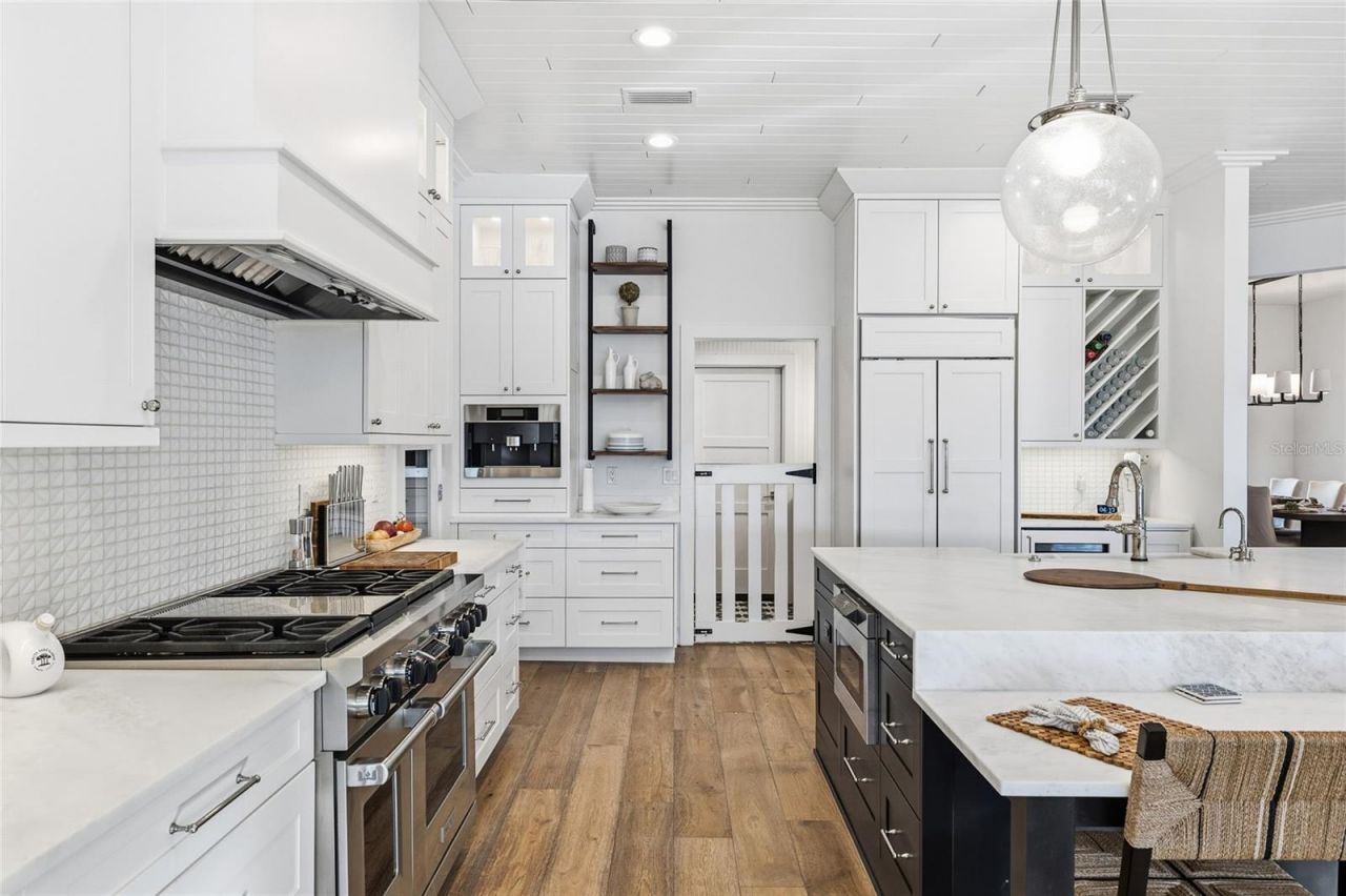 951 S Bayshore Boulevard, Safety Harbor, FL 34695 Photo