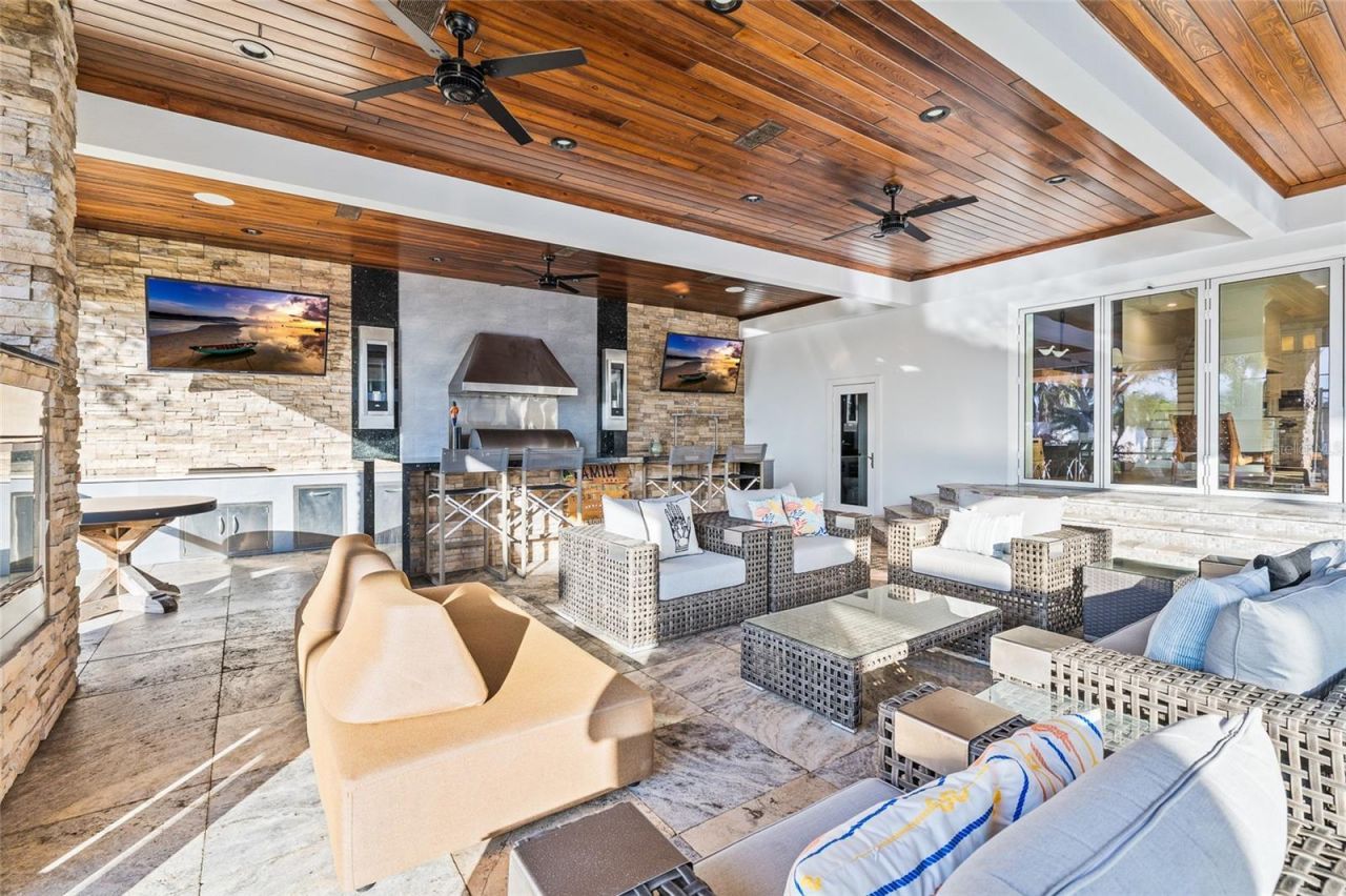 951 S Bayshore Boulevard, Safety Harbor, FL 34695 Photo