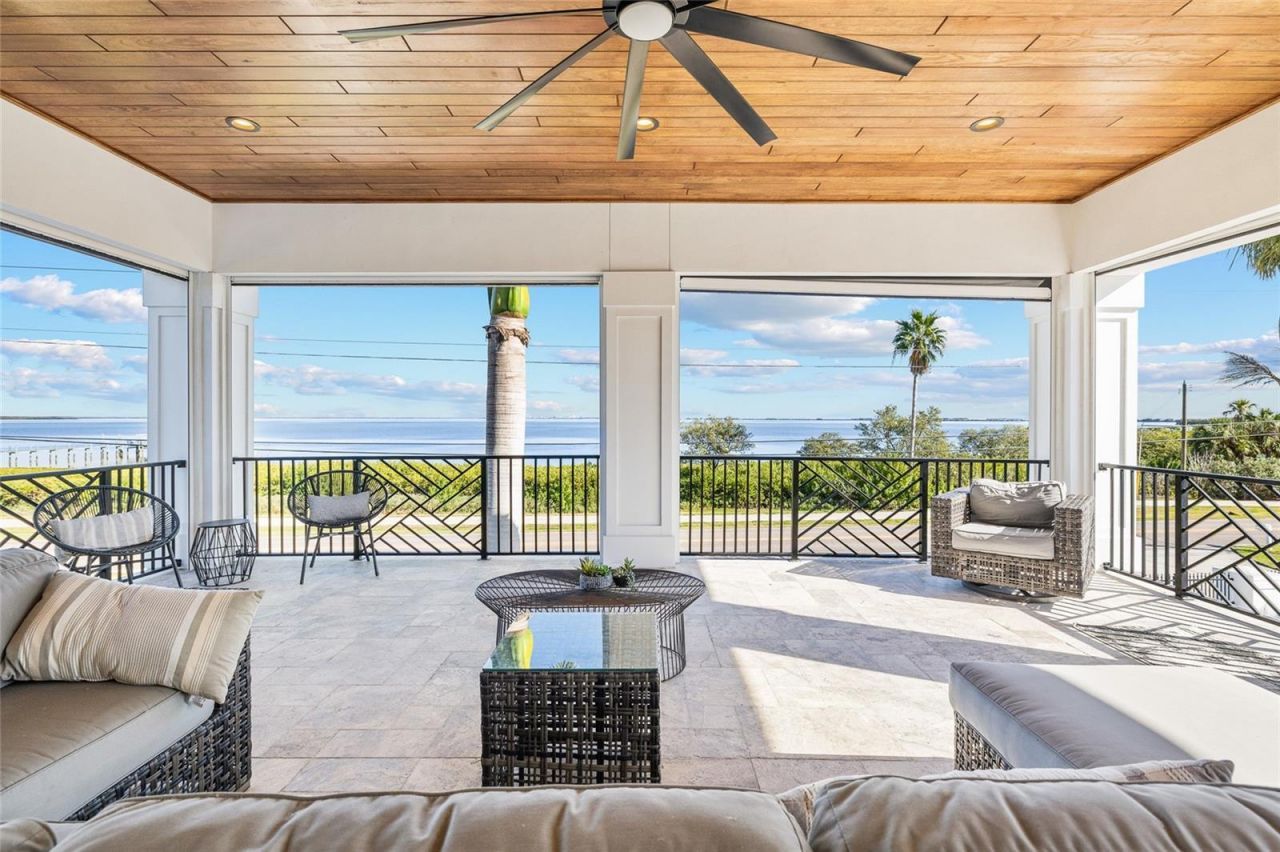 951 S Bayshore Boulevard, Safety Harbor, FL 34695 Photo