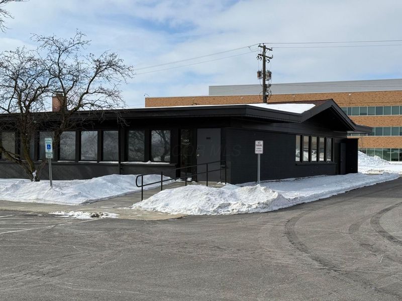 1043 Harding Memorial Parkway, Marion, OH 43302 Photo 1