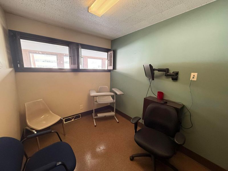 1043 Harding Memorial Parkway, Marion, OH 43302 Photo 22