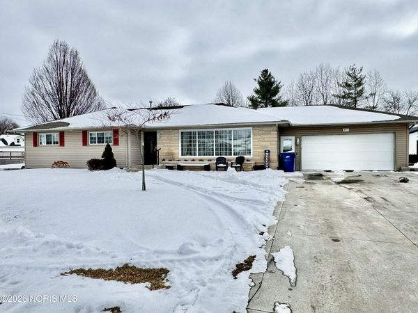 217 Clarksville Road, Edgerton, OH 43517