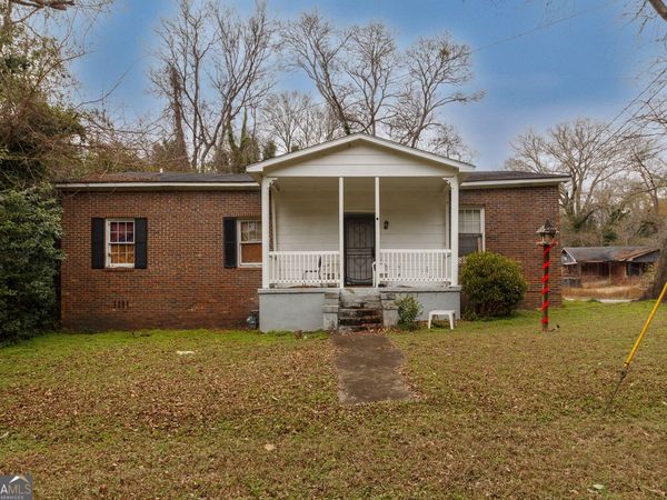 1174 Davis Street E, Macon, GA 31211