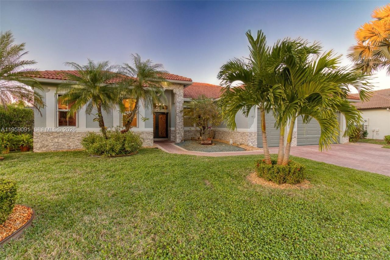 15959 SW 6th St, Pembroke Pines, FL 33027 Photo