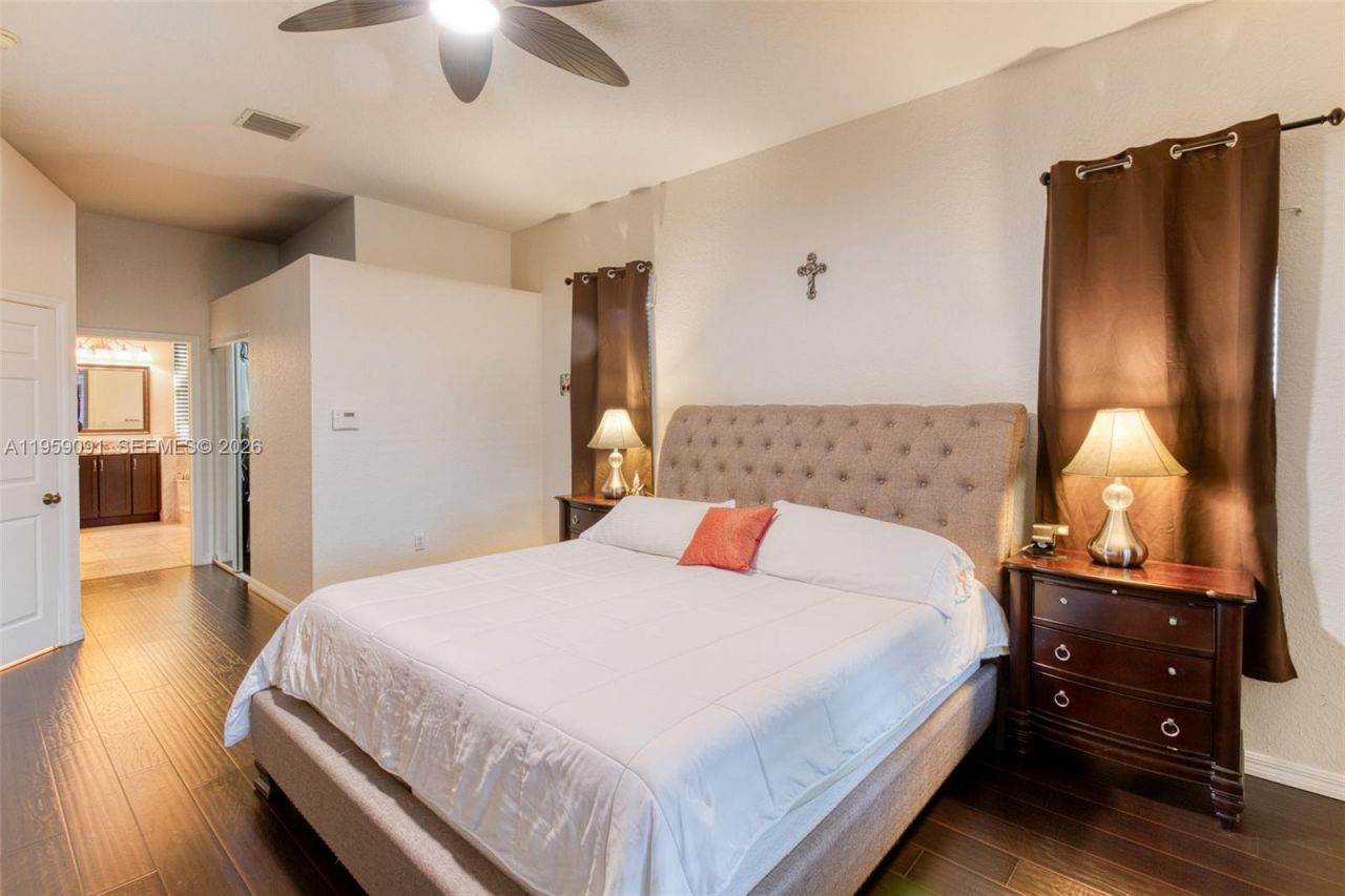 15959 SW 6th St, Pembroke Pines, FL 33027 Photo