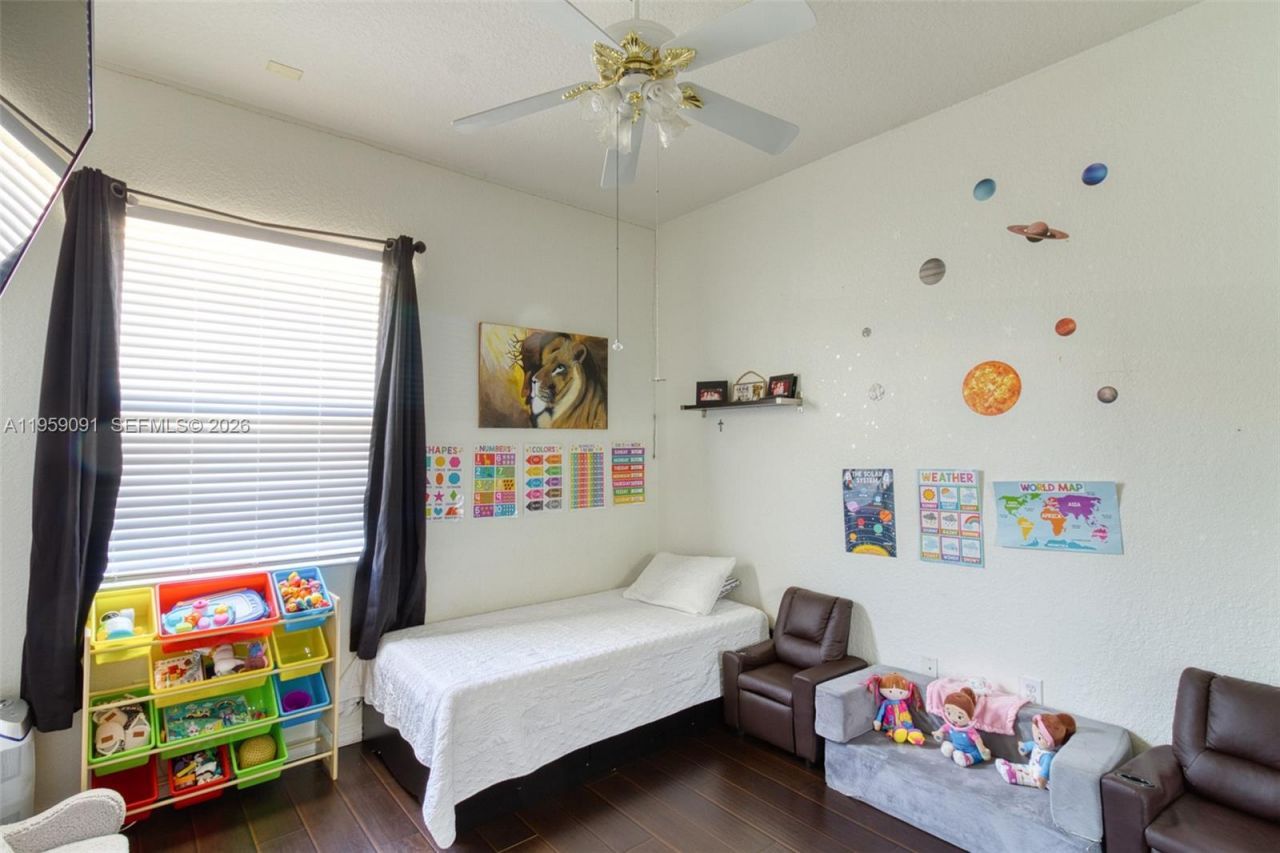 15959 SW 6th St, Pembroke Pines, FL 33027 Photo