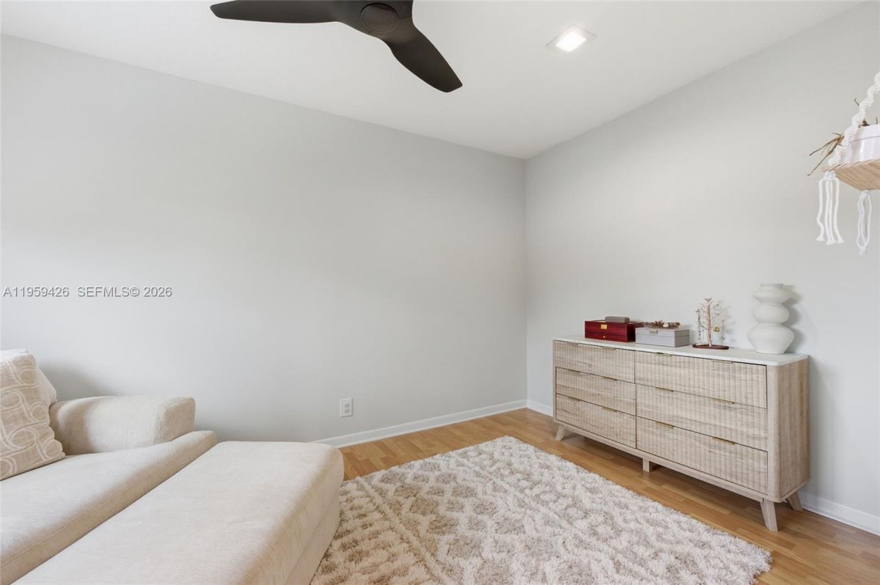 500 Cambridge Dr, Weston, FL 33326 Photo