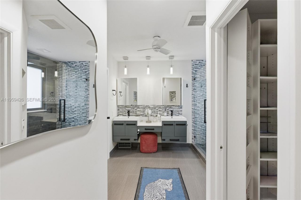 500 Cambridge Dr, Weston, FL 33326 Photo