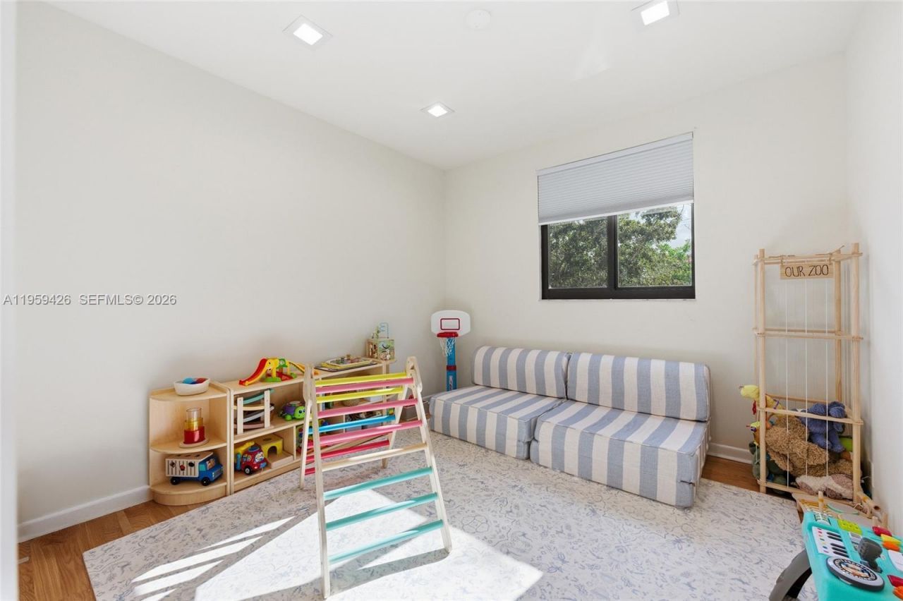 500 Cambridge Dr, Weston, FL 33326 Photo