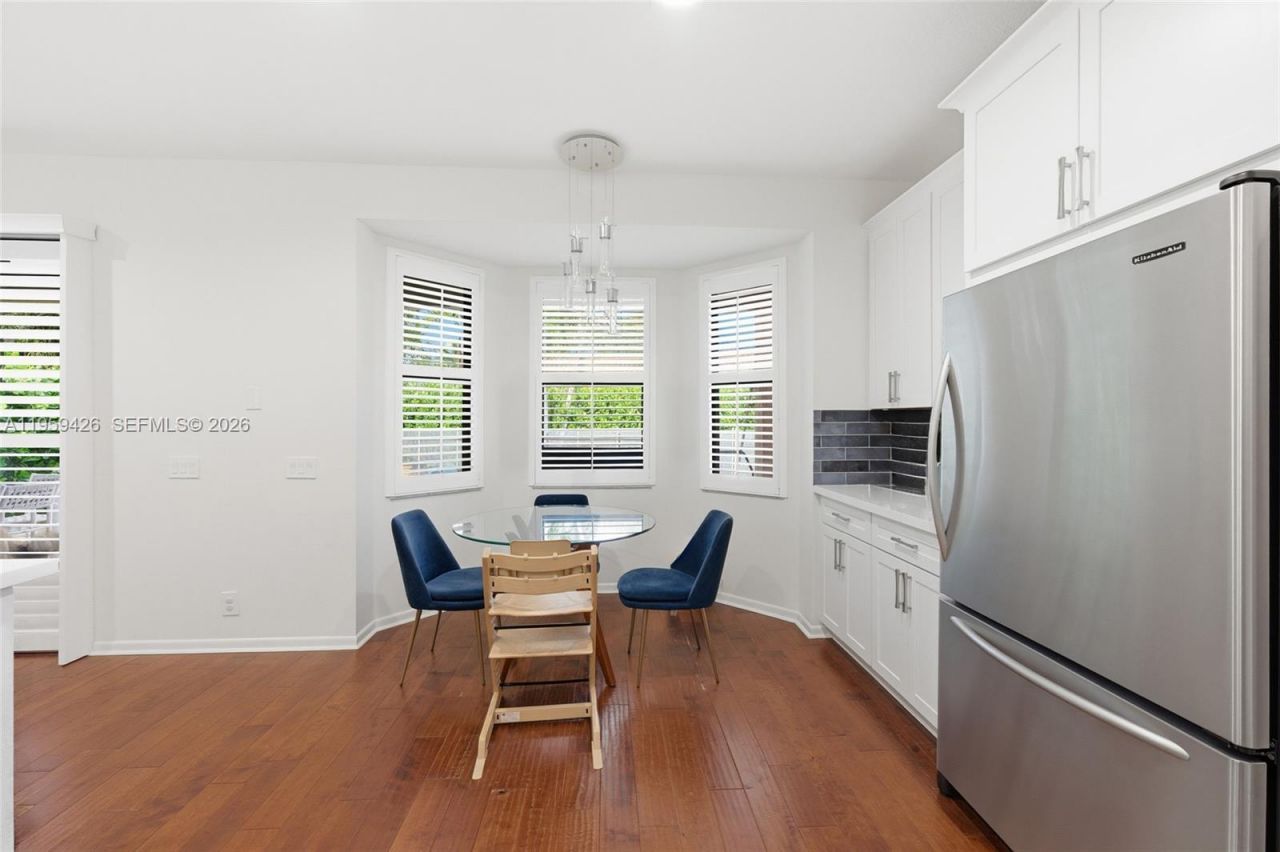 500 Cambridge Dr, Weston, FL 33326 Photo