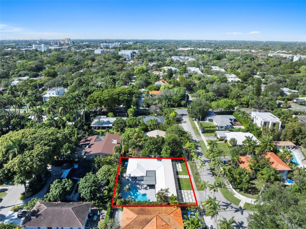 1040 NE 86th St, Miami, FL 33138 Photo