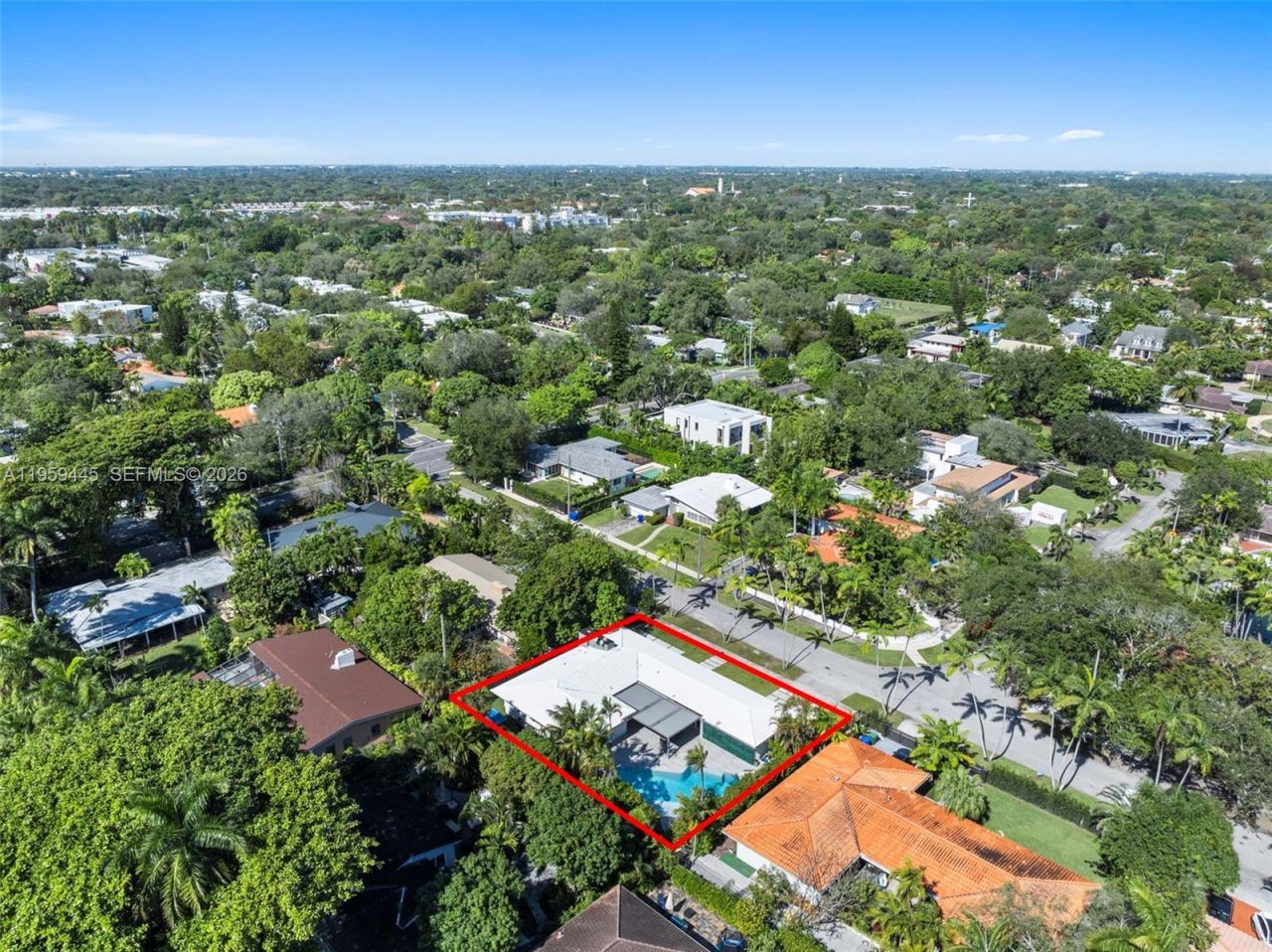 1040 NE 86th St, Miami, FL 33138 Photo