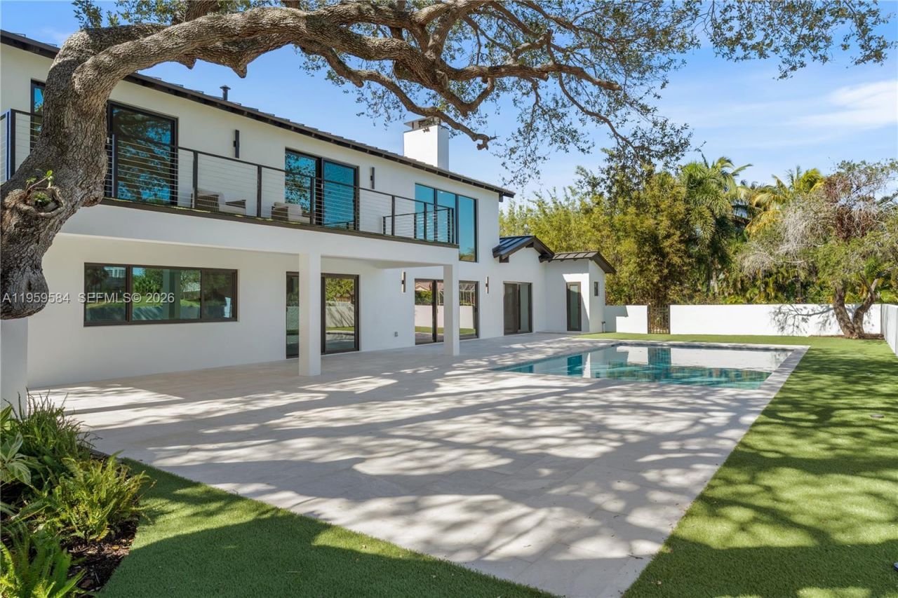 868 Country Club Dr, North Palm Beach, FL 33408 Photo