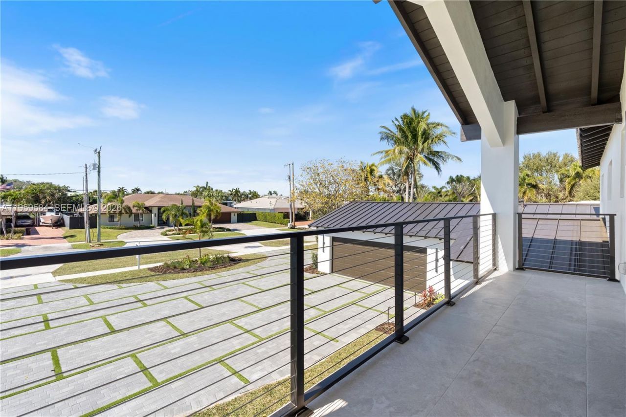 868 Country Club Dr, North Palm Beach, FL 33408 Photo