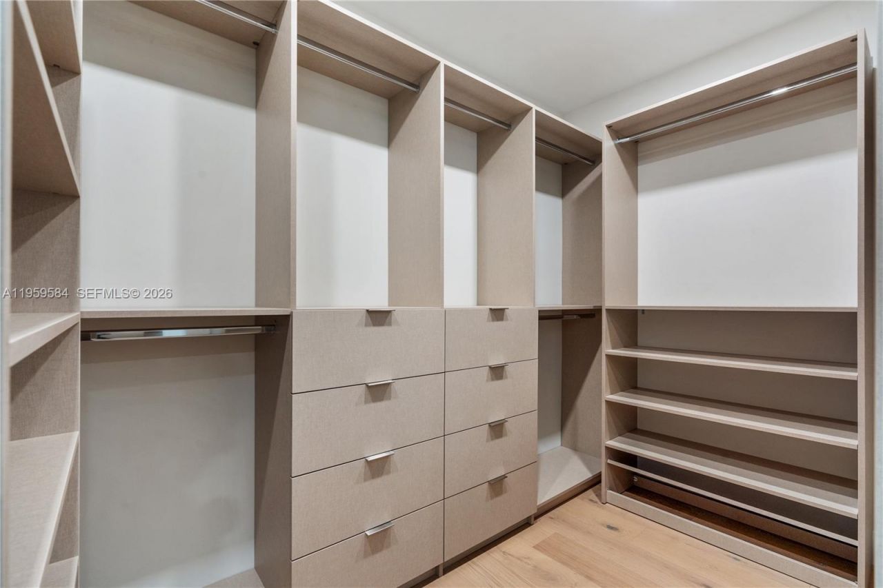 868 Country Club Dr, North Palm Beach, FL 33408 Photo