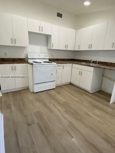 411 SW 22nd Ave , Fort Lauderdale, FL 33312 Photo