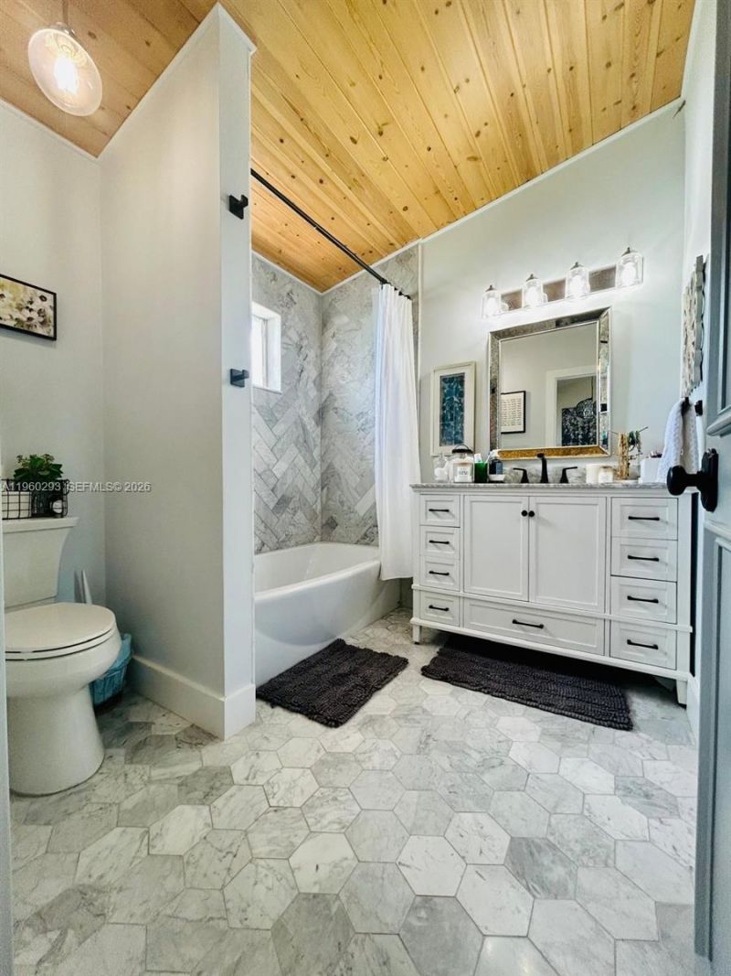 17617 SW 140th Ct, Miami, FL 33177 Photo