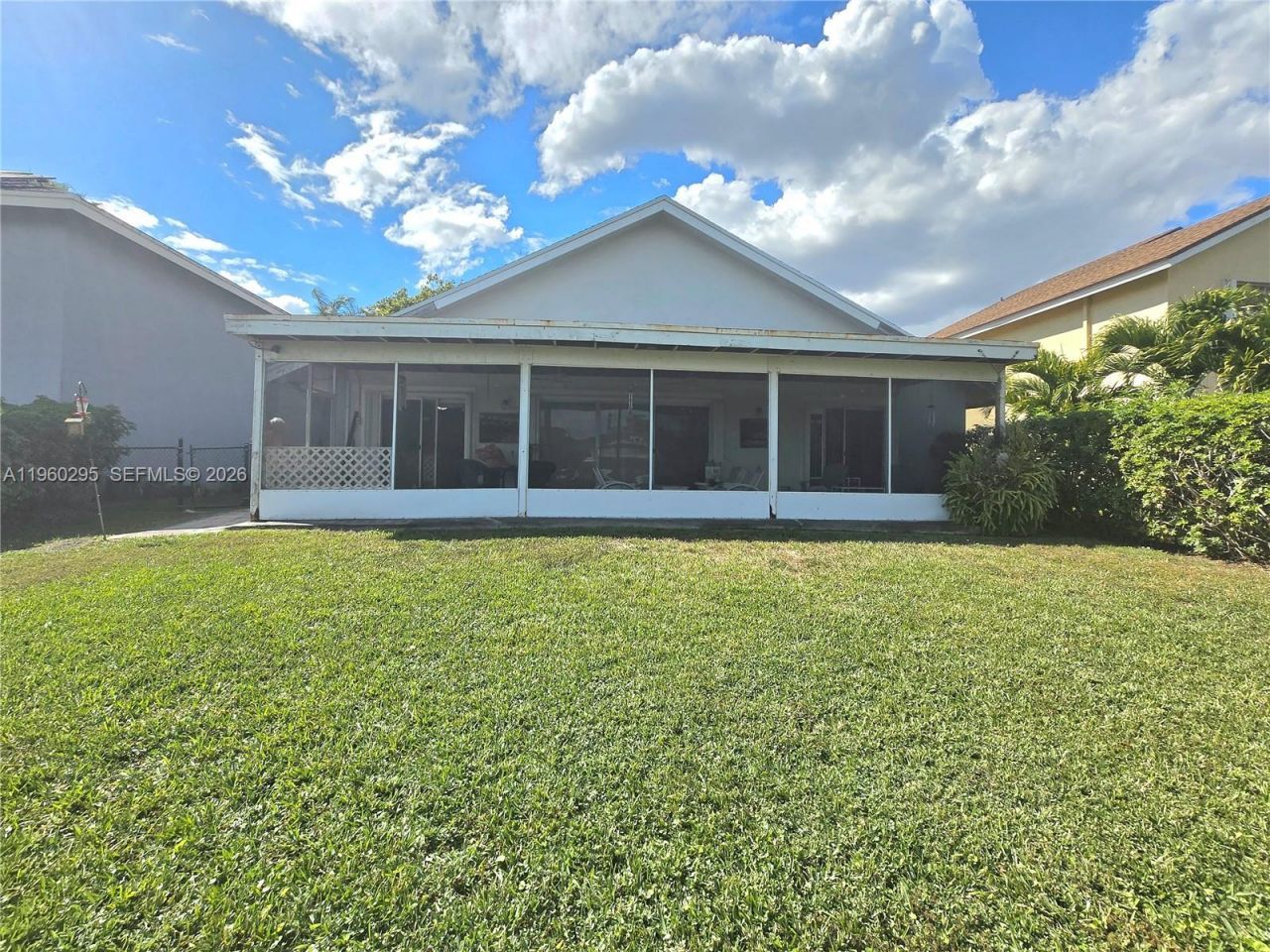 621 NW 205th Ave, Pembroke Pines, FL 33029 Photo