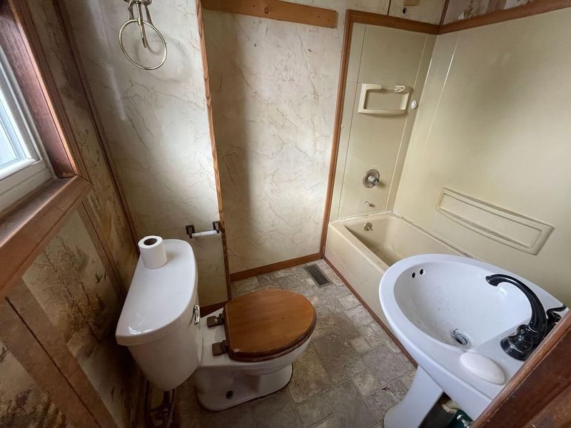 4909 Rude Street , Huntsville, OH 43324 Photo 11