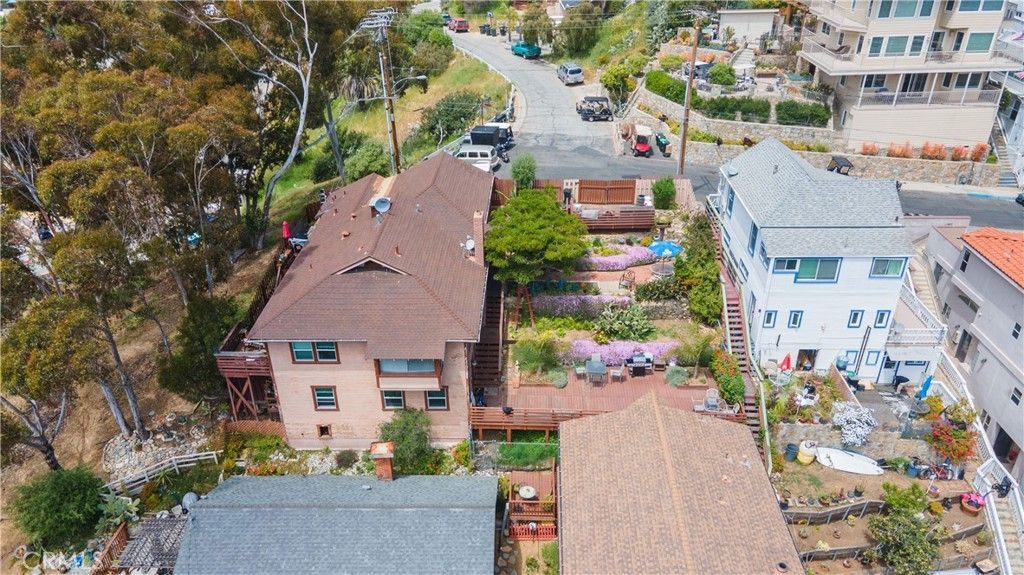 358 Metropole Avenue, Avalon, CA 90704 Main Photo