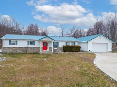 100 Dogwood Lane, Lily, KY 40740