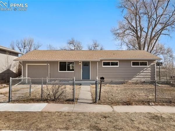 831 Sequoia Drive, Colorado Springs, CO 80910