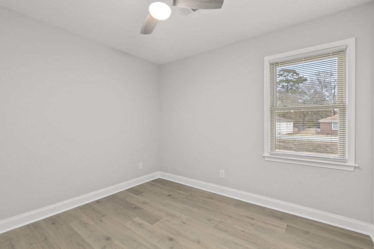 217 Blossom Street Photo 27