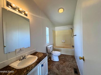 1414 Lahonton Drive, Silver Springs, NV 89429 Photo