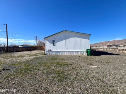 1414 Lahonton Drive, Silver Springs, NV 89429 Photo