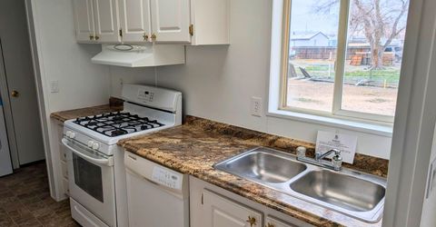 1414 Lahonton Drive, Silver Springs, NV 89429 Photo