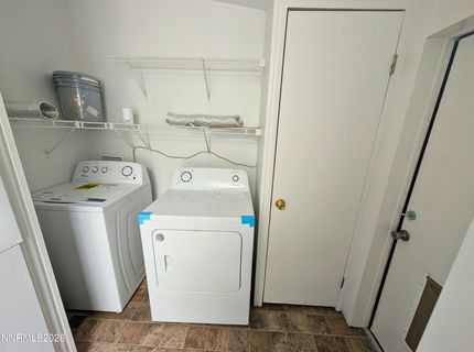 1414 Lahonton Drive, Silver Springs, NV 89429 Photo