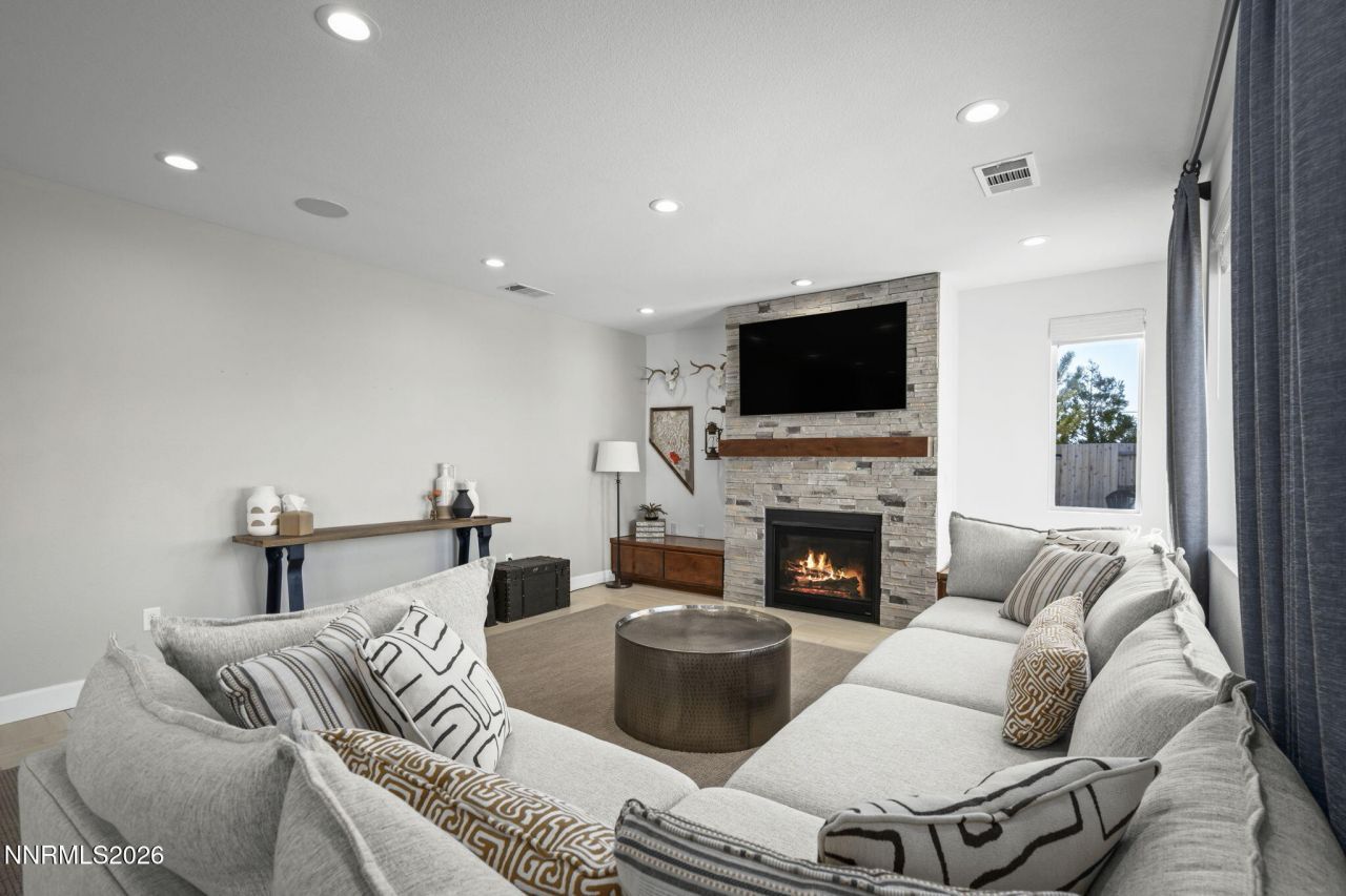 2428 W Nehalem Drive, Sparks, NV 89436 Photo