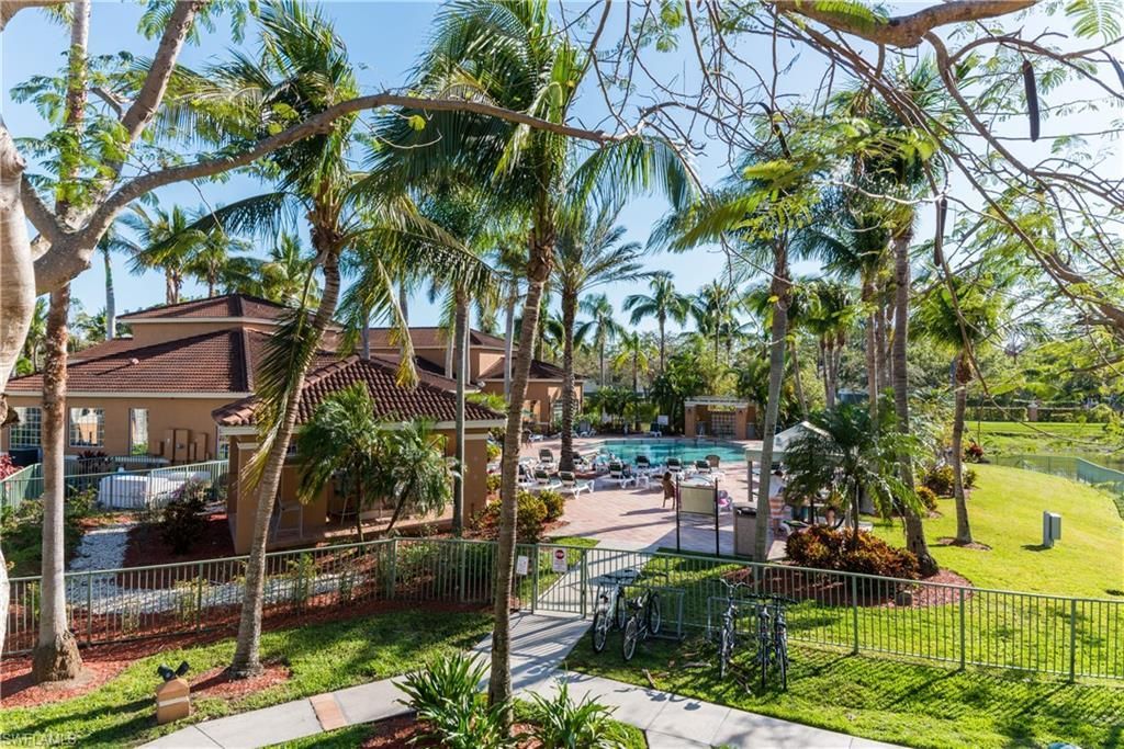 1230 Wildwood Lakes Blvd, Unit 105, Naples, FL 34104 Photo
