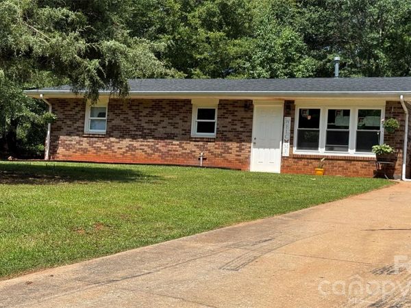 143 Mountain View Street, Forest City, NC 28043