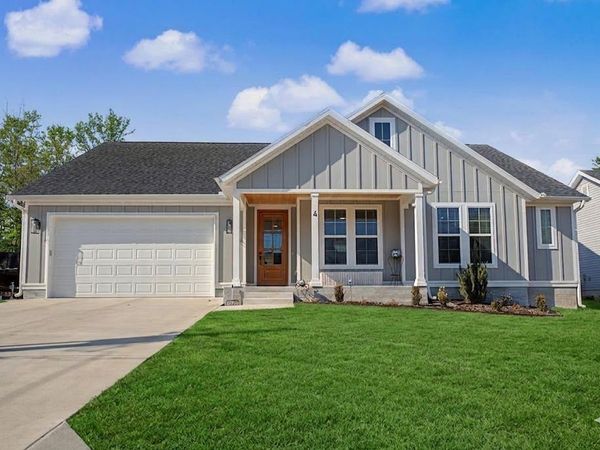 4 Hobkirk Drive, Bella Vista, AR 72715