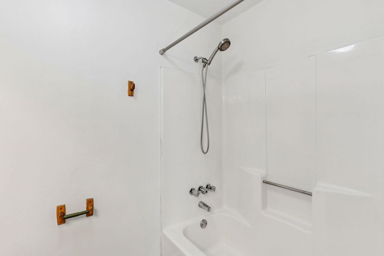 1307 Lake Mallard Boulevard Photo 23