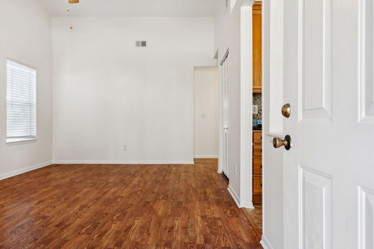 1307 Lake Mallard Boulevard Photo 7