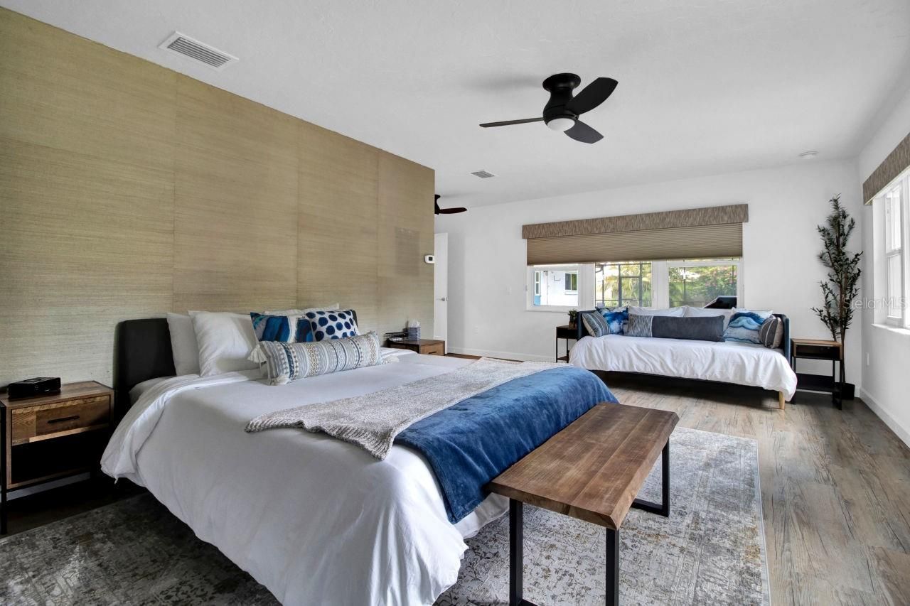 1208 De Narvaez Avenue, Bradenton, FL 34209 Photo