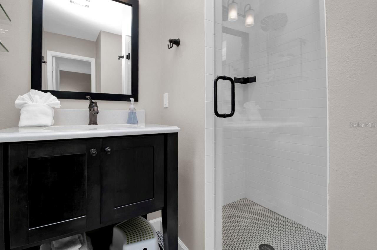 1208 De Narvaez Avenue, Bradenton, FL 34209 Photo